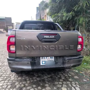 Toyota Hilux 2014