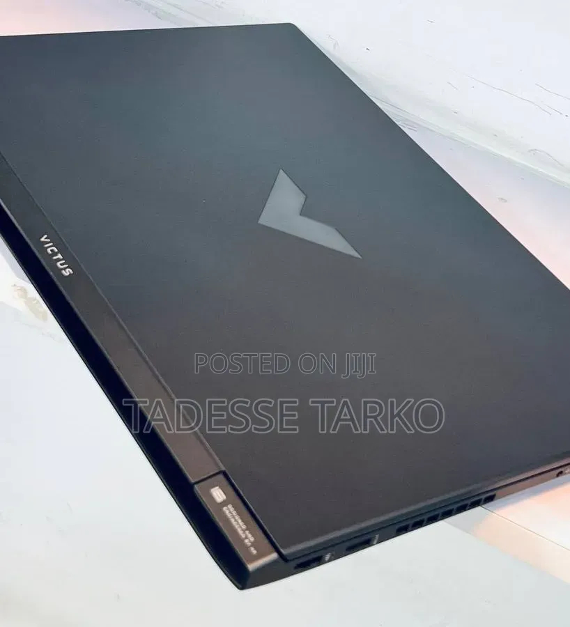 New Laptop HP Victus 16 16GB Intel Core i7 SSD 1T