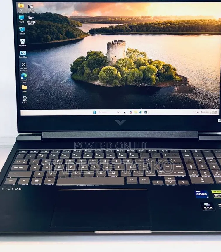 New Laptop HP Victus 16 16GB Intel Core i7 SSD 1T