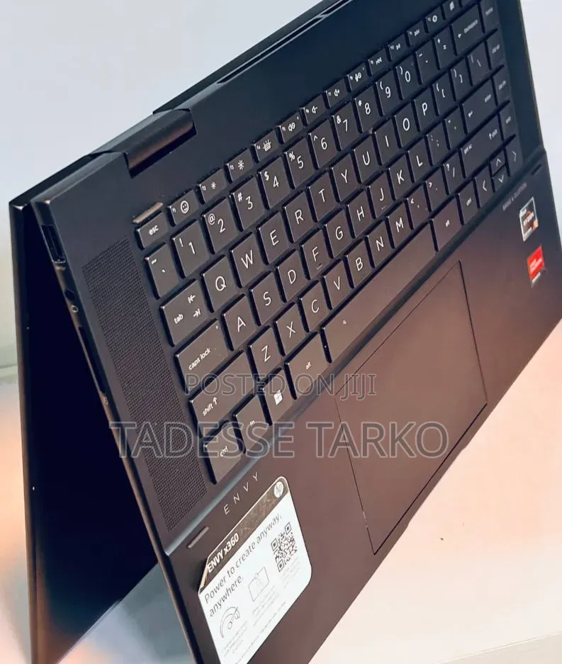 New Laptop HP Envy x360 8GB AMD Ryzen 5 SSD 512GB