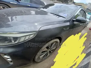 Kia K5 2016 Gray