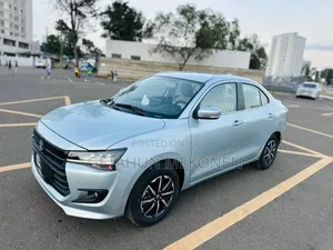 Suzuki Dzire 2025 Silver