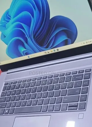 New Laptop HP Zbook Studio G7 32GB Intel Core i7 SSD 512GB