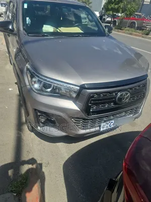 Toyota Hilux 2020