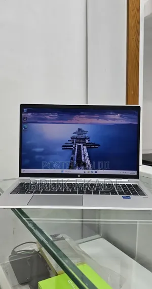 New Laptop HP ProBook 440 G10 16GB Intel Core i5 SSD 1T