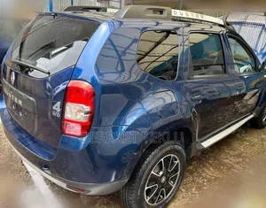 Renault Duster 2017 Blue