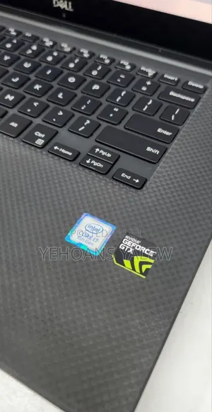 New Laptop Dell XPS 15 16GB Intel Core i7 SSD 512GB