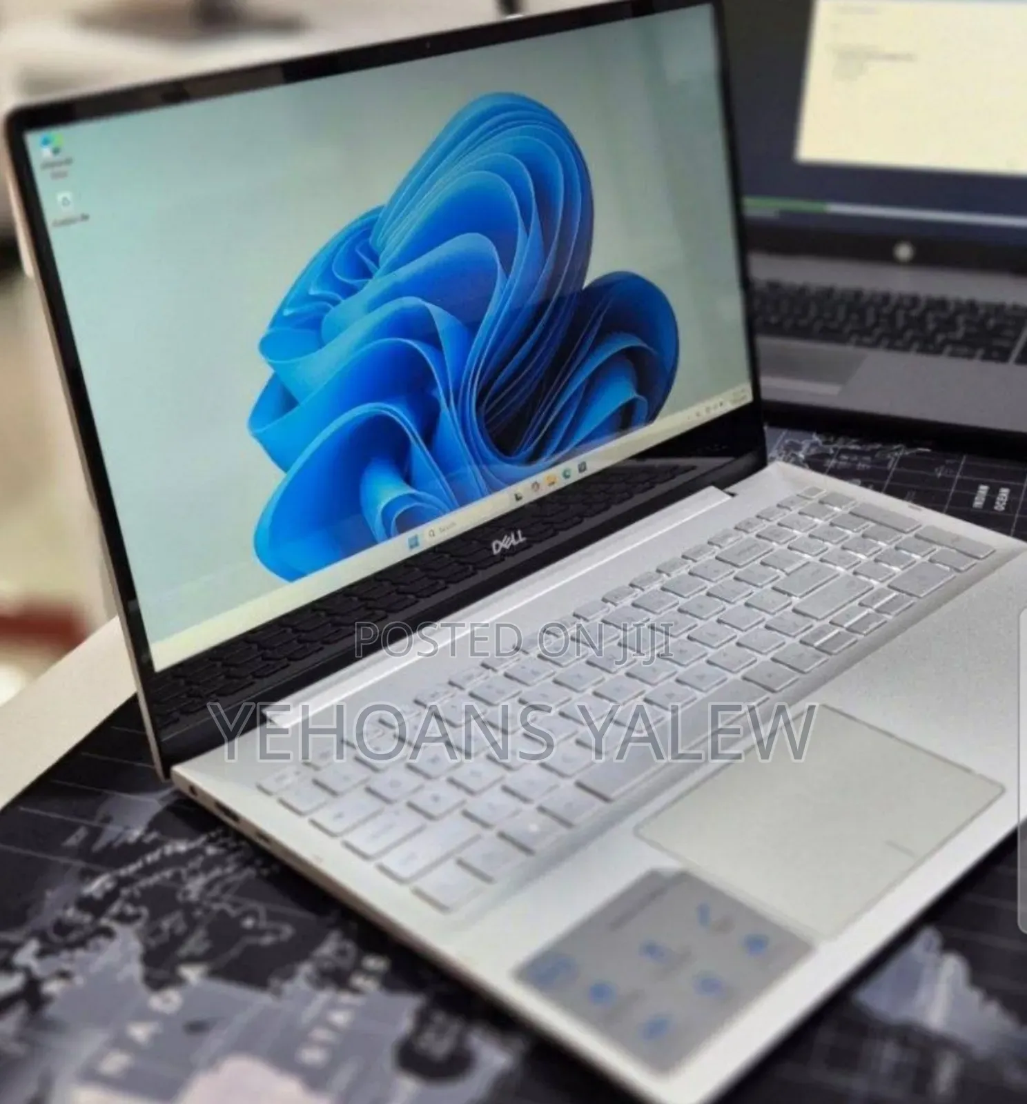 New Laptop Dell Inspiron 15 8GB Intel Core i5 SSD 256GB