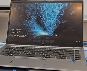 New Laptop HP ZBook Firefly G8 16GB Intel Core i7 SSD 512GB
