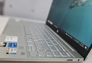 New Laptop HP Pavilion 15 8GB Intel Core i5 SSD 512GB