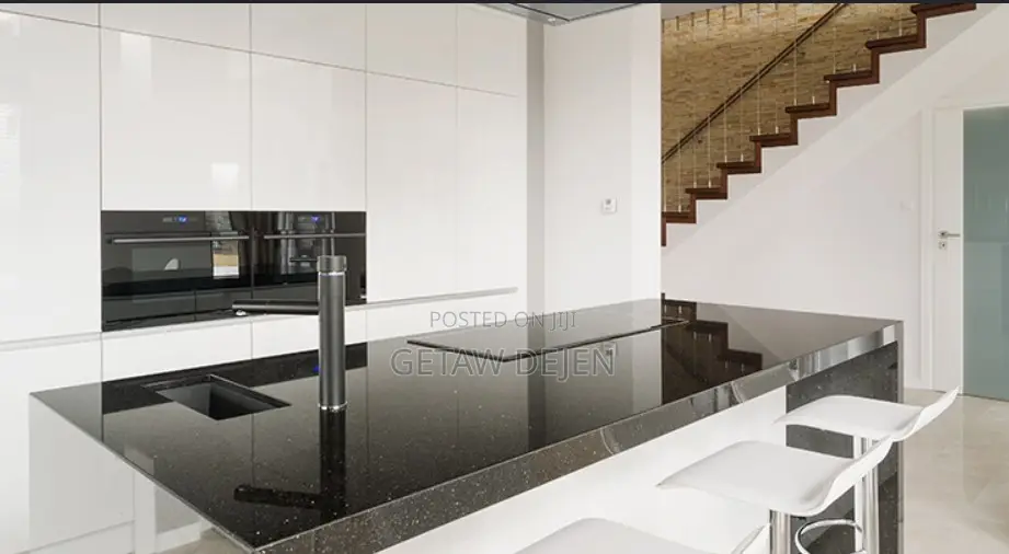 Black Galaxy Granite Kitchen Top - 260x63