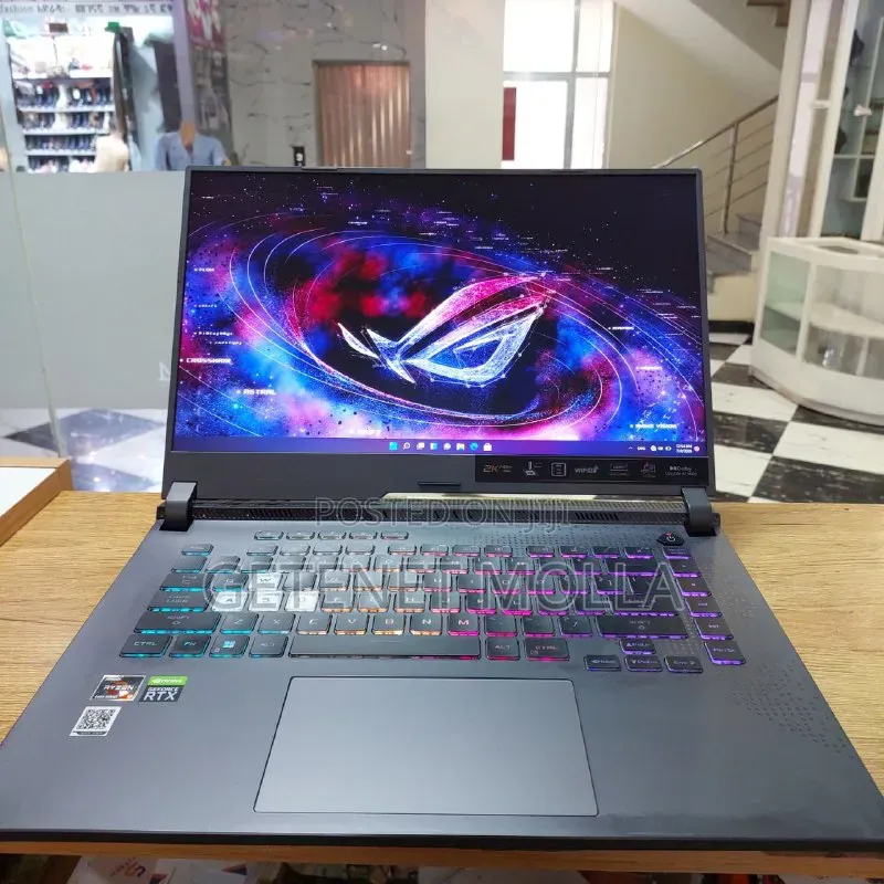New Laptop Asus ROG Strix G15 16GB Intel Core Ultra 7 SSD 512GB