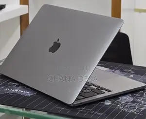 New Laptop Apple MacBook Pro 2020 M1 16GB Apple M1 Pro SSD 512GB
