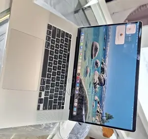 New Laptop Apple MacBook Pro 2019 32GB Intel Core i9 SSD 1T