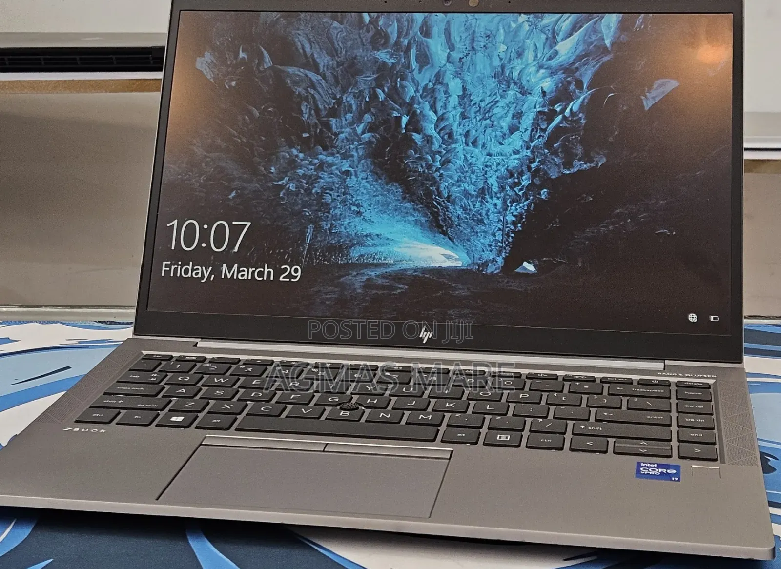 New Laptop HP ZBook Firefly 14 G11 16GB Intel Core i7 SSD 512GB