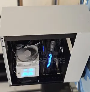 New Desktop Computer 32GB AMD Ryzen 7 SSD 1T