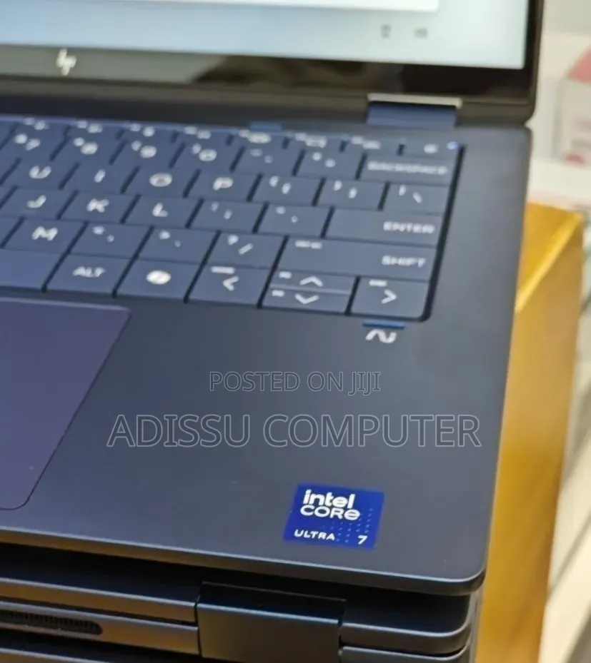New Laptop HP OmniBook X Flip 14" 16GB Intel Core Ultra 7 SSD 1T