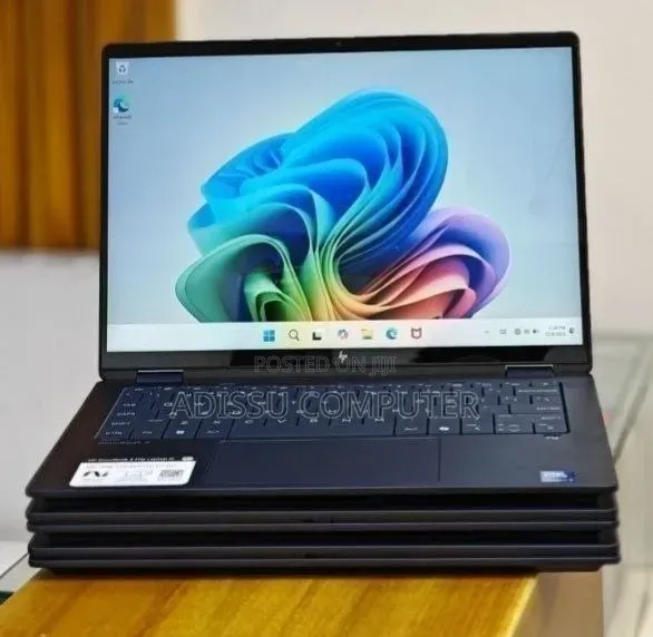 New Laptop HP OmniBook X Flip 14" 16GB Intel Core Ultra 7 SSD 1T
