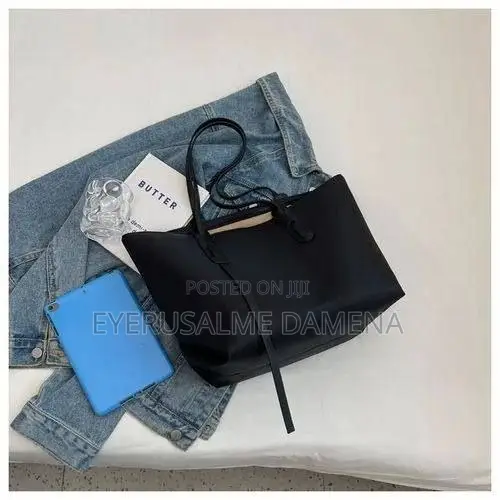 Girls Luxury and Quality Hand Bag