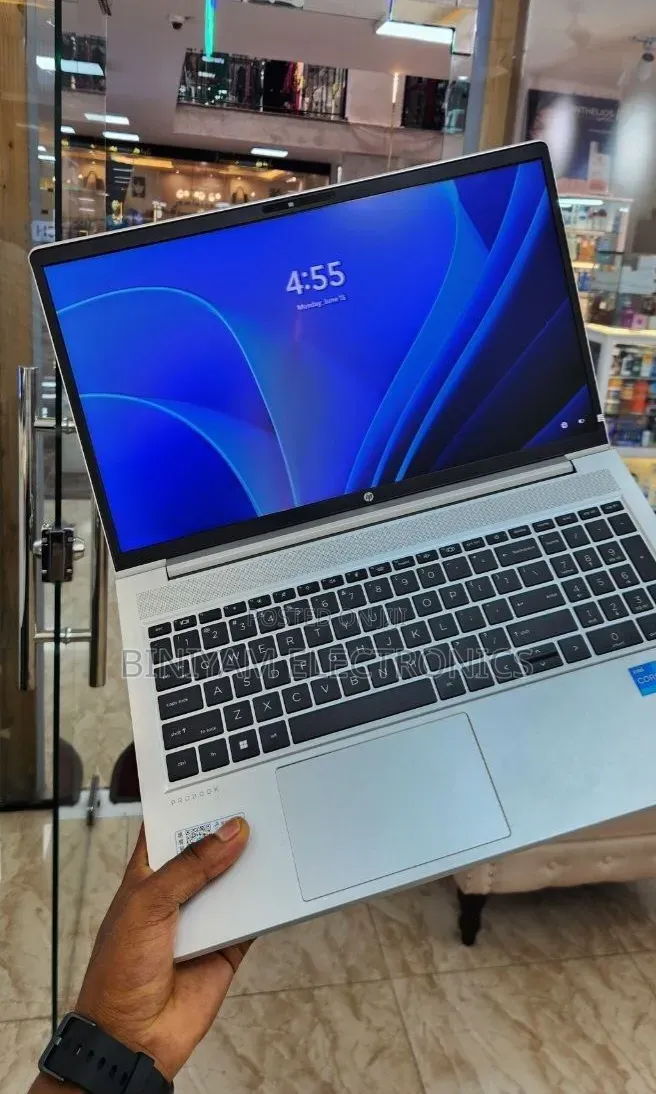 New Laptop HP ProBook 450 16GB Intel Core i5 SSD 1T