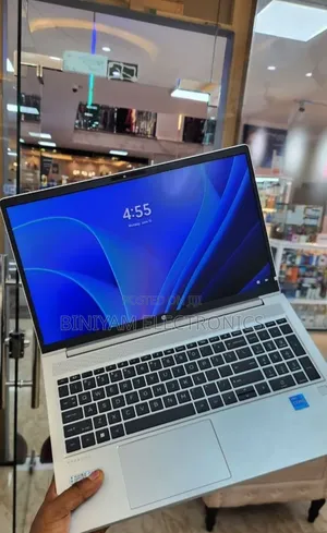 New Laptop HP ProBook 450 16GB Intel Core i5 SSD 1T