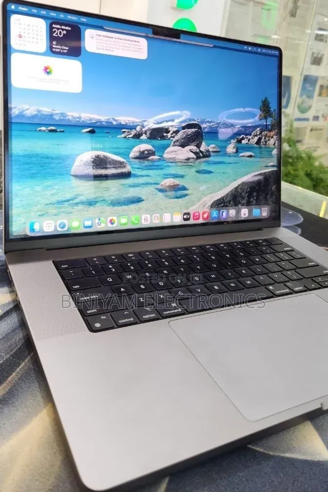 New Laptop Apple MacBook Pro 2021 M1 16GB Apple M1 Pro SSD 1T