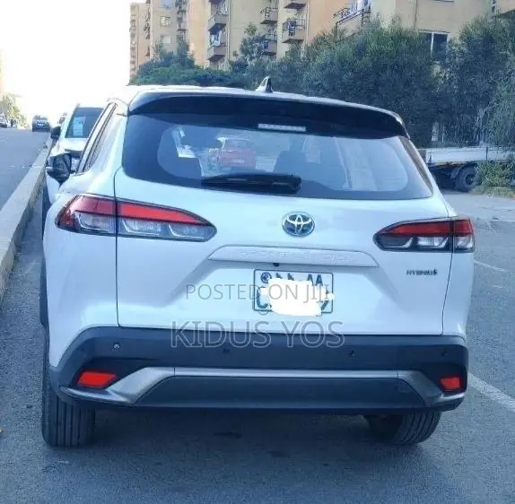 Toyota Frontlander 2024 White