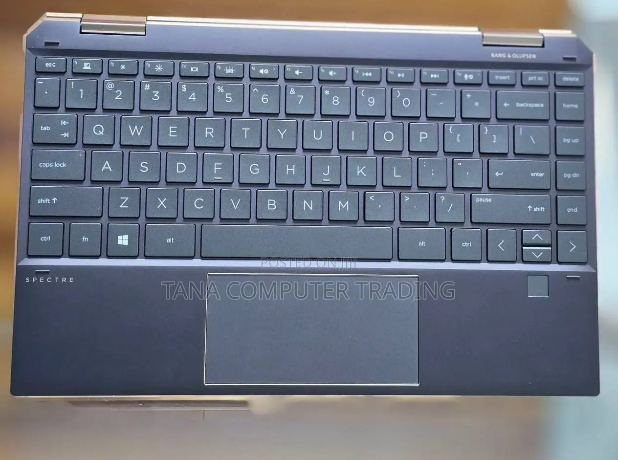 New Laptop HP Spectre 16GB Intel Core i7 SSD 1T