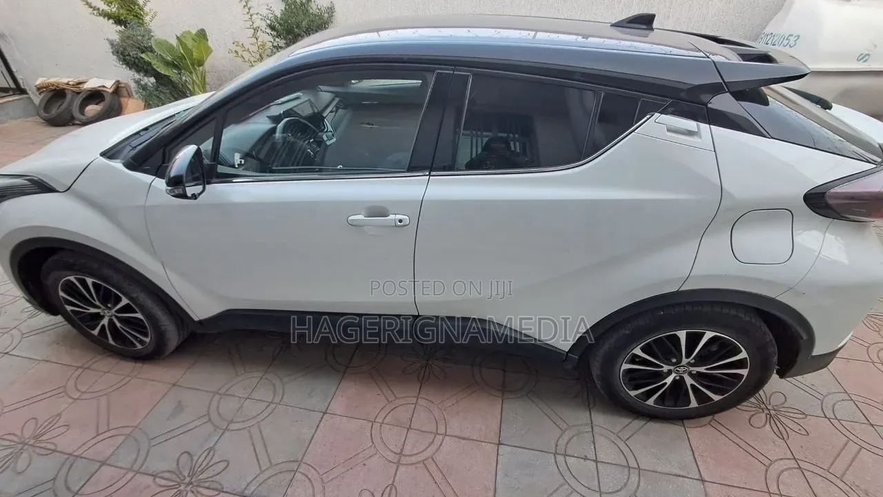 Toyota C-HR 2020 White