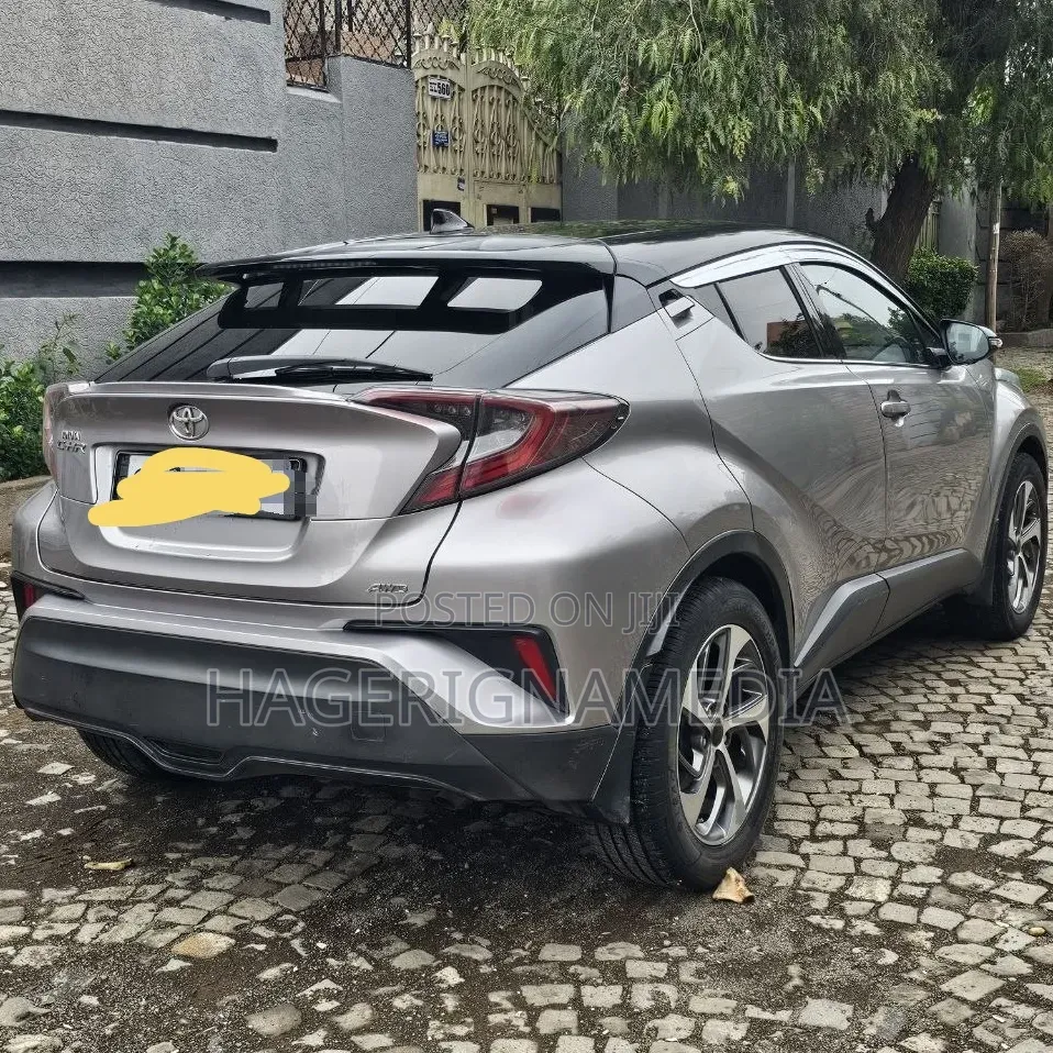 Toyota C-HR 2020 Ivory