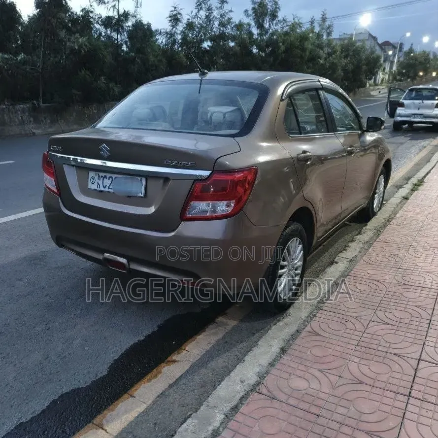Suzuki Dzire 2022 Gray