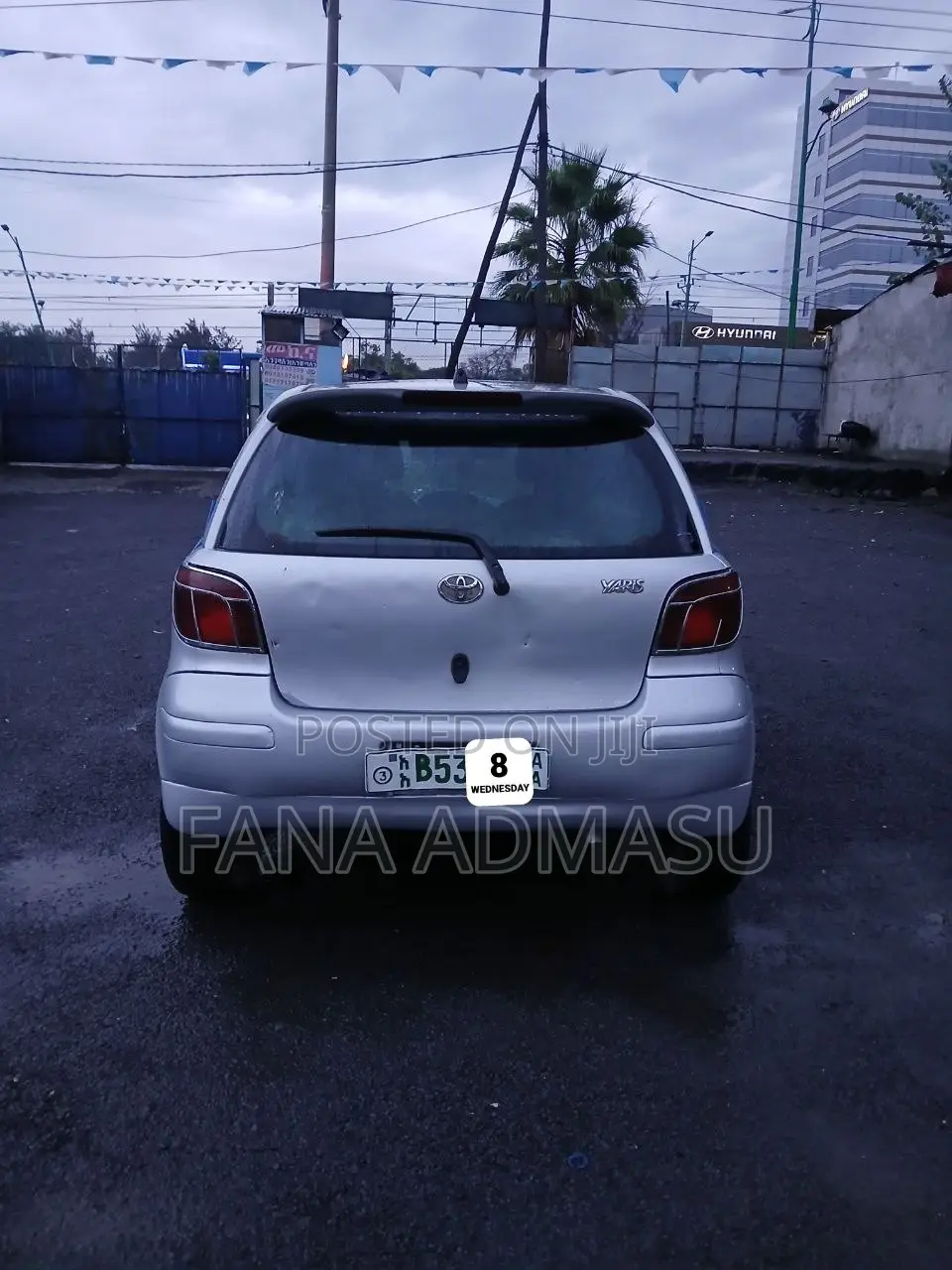 Toyota Vitz 2003 Silver
