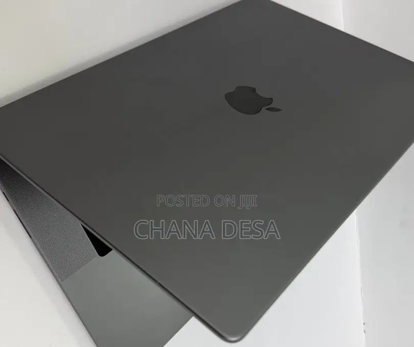 New Laptop Apple MacBook Pro 2021 M1 16GB Apple M1 Pro SSD 1T