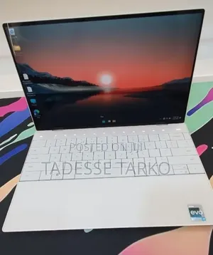 New Laptop Dell XPS 13 32GB Intel Core i7 SSD 512GB