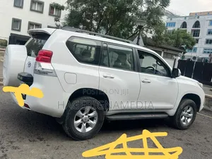 Toyota Land Cruiser Prado 2011 White