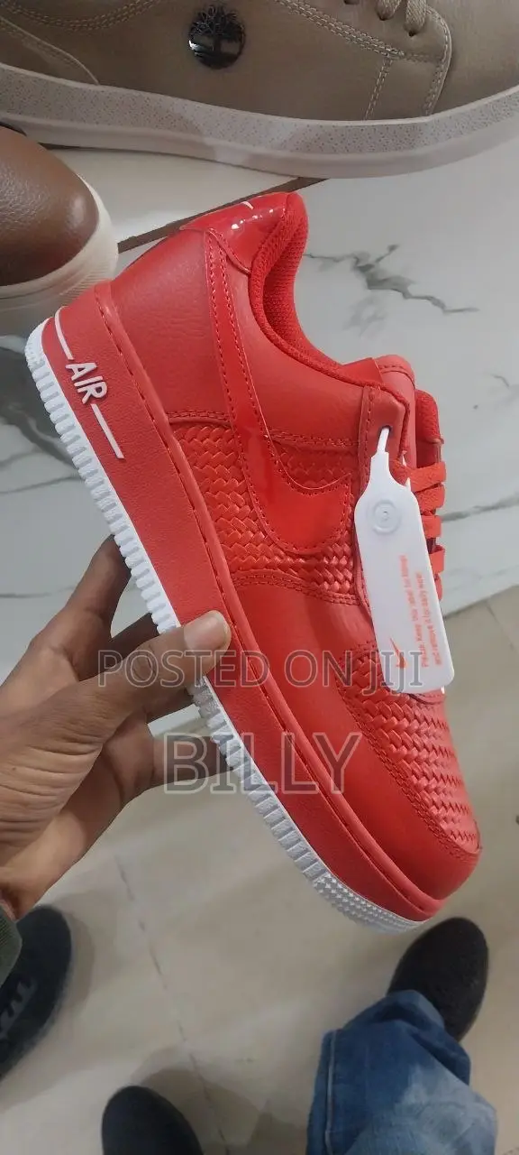 Nike Air Force 1