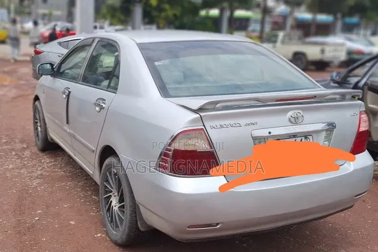 Toyota Corolla 2007 Silver