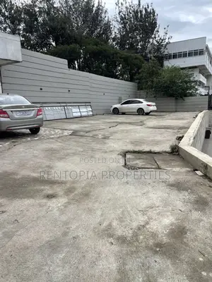 Car Showroom Bole for Rent!