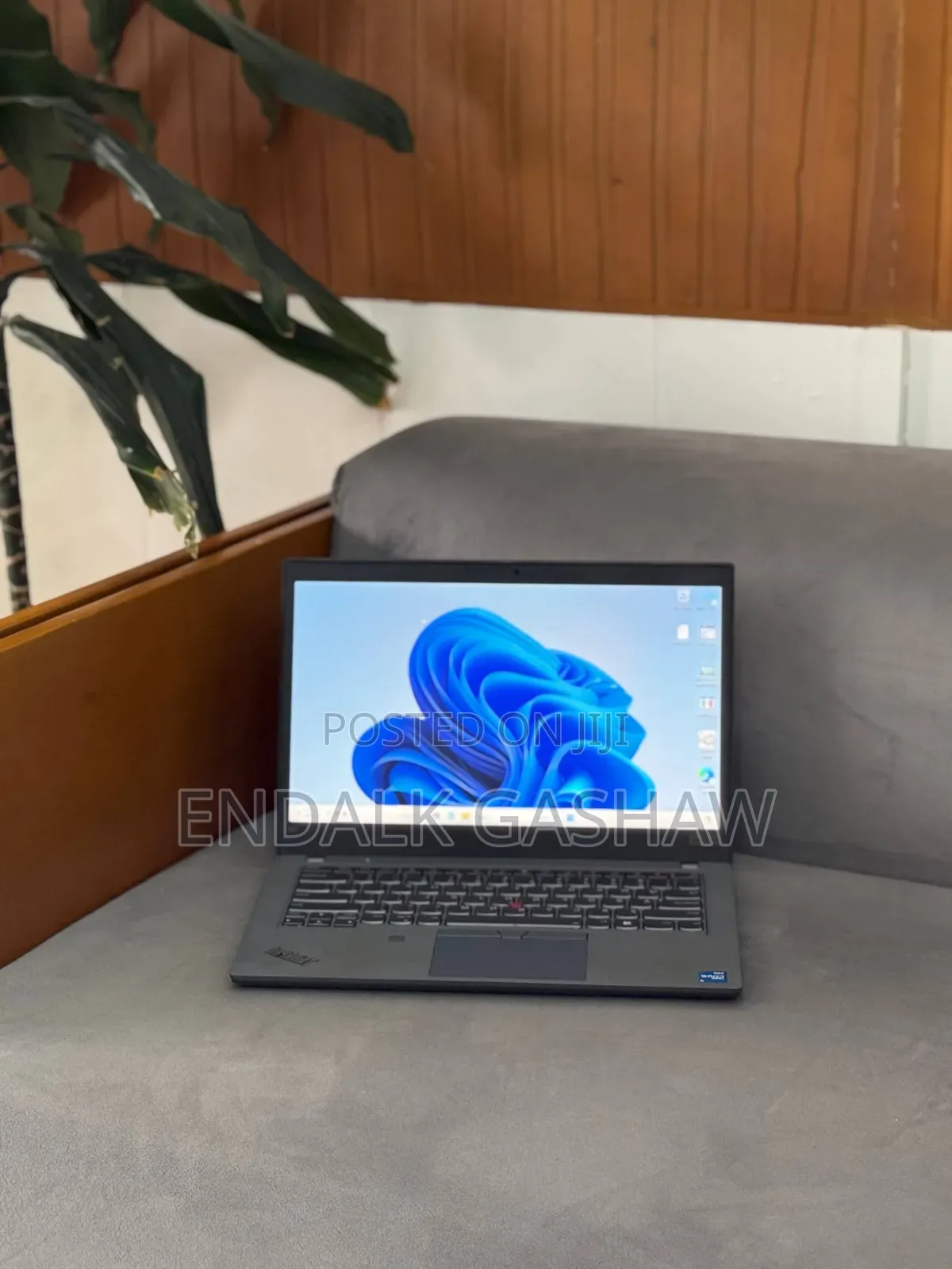 New Laptop Lenovo ThinkPad T14 16GB Intel Core i5 SSD 512GB