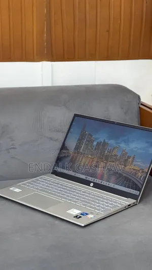 New Laptop HP Pavilion 15 16GB Intel Core i5 SSD 1T
