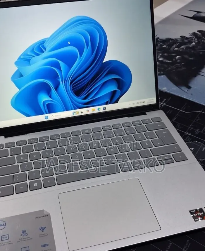 New Laptop Dell Inspiron 14 16GB AMD Ryzen 7 SSD 1T