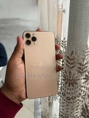 Apple iPhone 11 Pro Max 64 GB Gold