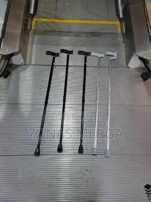 Walking Cane询adjustment Knob, Set It to the Desired Height,