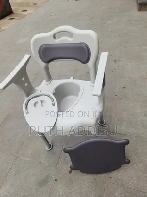 Bedroom Toilet Chair, Adjustable Leg Height Popo Toilet Chair