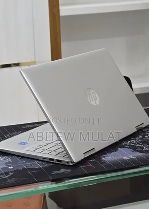 New Laptop HP Pavilion X360 8GB Intel Core i5 SSD 512GB