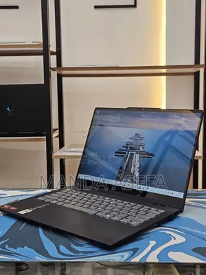 New Laptop Lenovo 16GB AMD Ryzen 7 SSD 1T