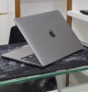 New Laptop Apple MacBook Air 2020 M1 16GB Intel Core i5 SSD 512GB