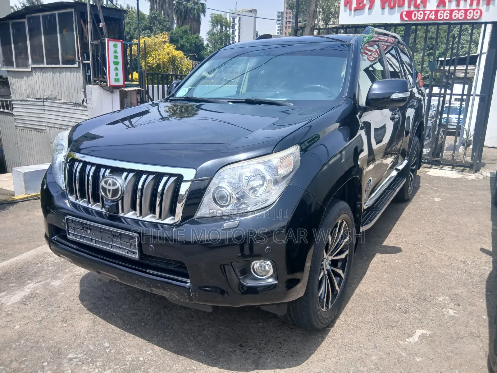 Toyota Land Cruiser Prado 2013 Black