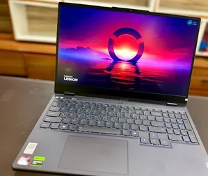 New Laptop Lenovo Legion 5 16GB AMD Ryzen 7 SSD 512GB