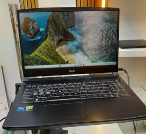 New Laptop MSI Katana 15 16GB Intel Core i7 SSD 1T